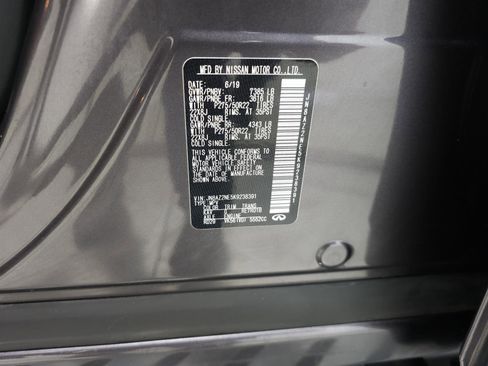 Used 2019 INFINITI QX80 Limited w/ All-Season Package image 34