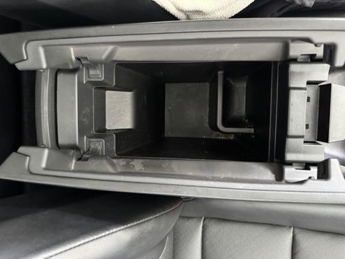 Used 2023 Nissan Rogue SV w/ SV Premium B Package image 27