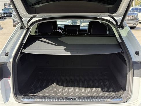 Used 2023 Audi Q8 Premium Plus w/ Premium Plus Package image 13