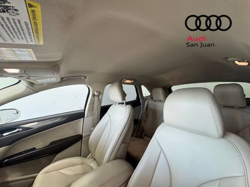Used 2018 Lincoln MKC Premiere FWD image 12