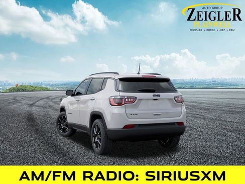 New 2026 Jeep Compass Latitude AWD/4WD image 3