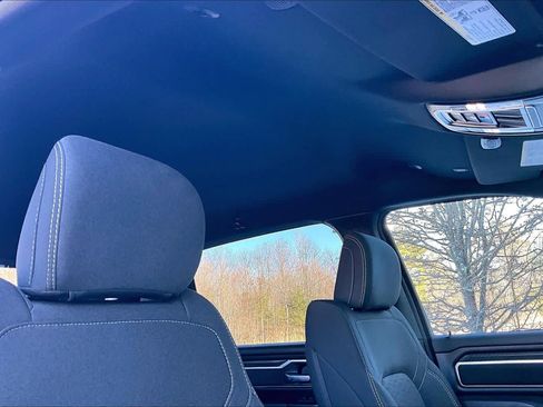 Used 2025 RAM 1500 Big Horn image 13