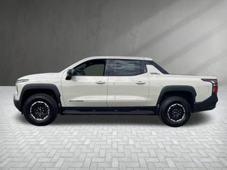 New 2026 Chevrolet Silverado EV Trail Boss w/ Premium Package video 2