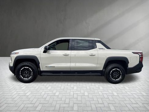 New 2026 Chevrolet Silverado EV Trail Boss w/ Premium Package image 2