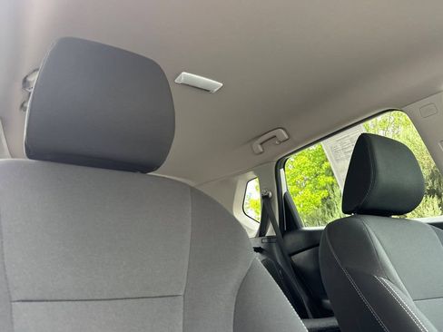 Used 2024 Nissan Rogue S AWD/4WD image 17