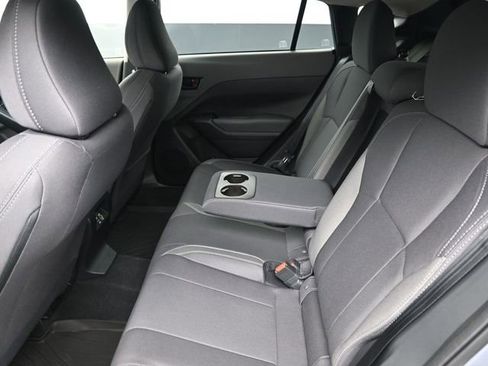 Used 2025 Subaru Crosstrek 2.0i Premium image 14