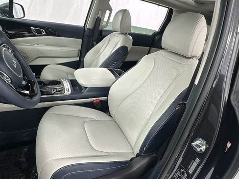 New 2026 Kia Carnival SX Prestige FWD image 10