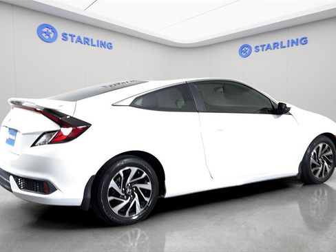 Used 2018 Honda Civic LX-P image 9