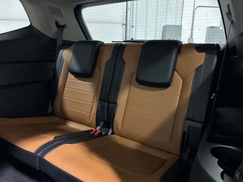 Used 2018 Volkswagen Atlas SEL Premium image 30