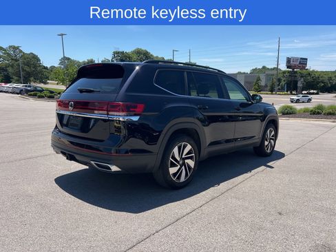 Used 2024 Volkswagen Atlas SE FWD image 8