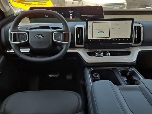 New 2027 Ford Expedition Max Active RWD image 20