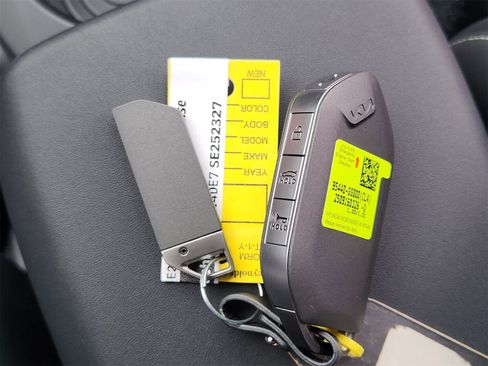 New 2025 Kia K4 GT-Line image 25