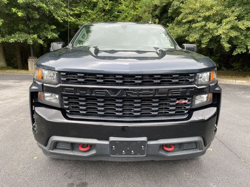 Used 2019 Chevrolet Silverado 1500 Custom Trail Boss w/ Custom Convenience Package AWD/4WD image 3