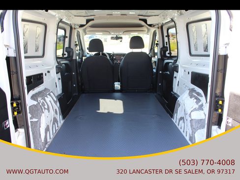 Used 2016 RAM ProMaster City Tradesman SLT w/ Rear Back-up Camera Group FWD image 12
