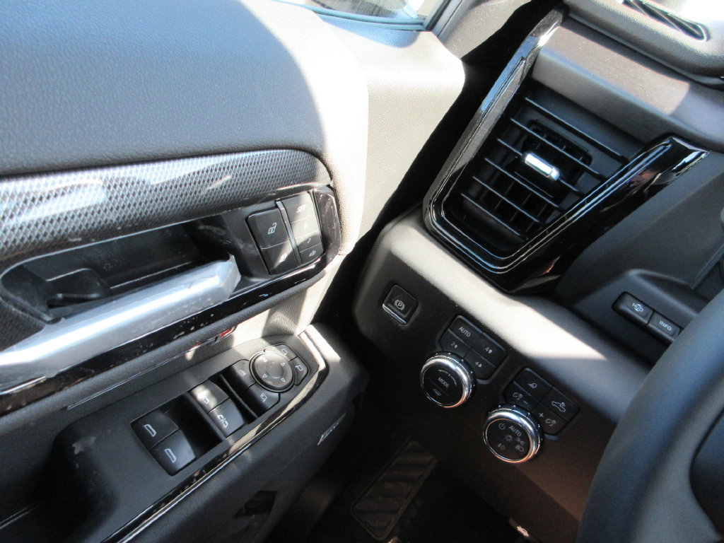 New 2026 GMC Sierra 1500 AT4 w/ AT4 Premium Package AWD/4WD image 19