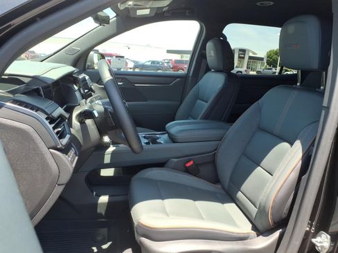 Certified 2024 GMC Acadia AT4 w/ Super Cruise Package AWD/4WD image 18