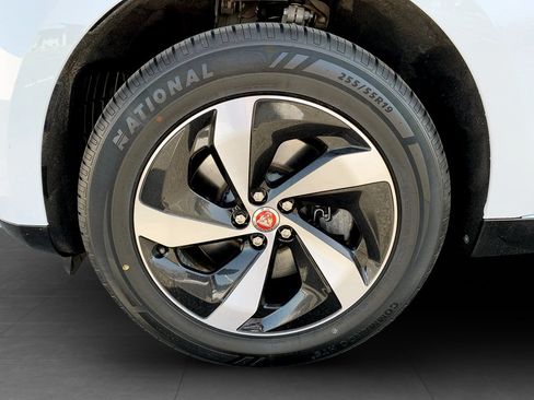 Used 2022 Jaguar F-PACE S AWD/4WD image 10