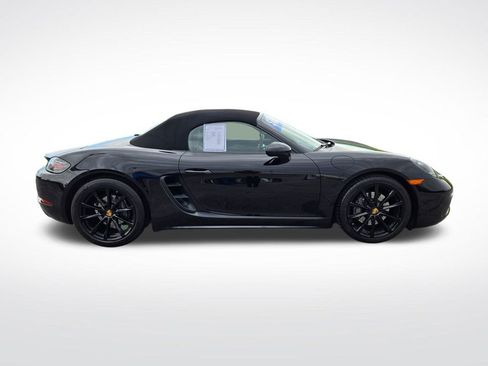 Used 2019 Porsche 718 Boxster RWD image 2
