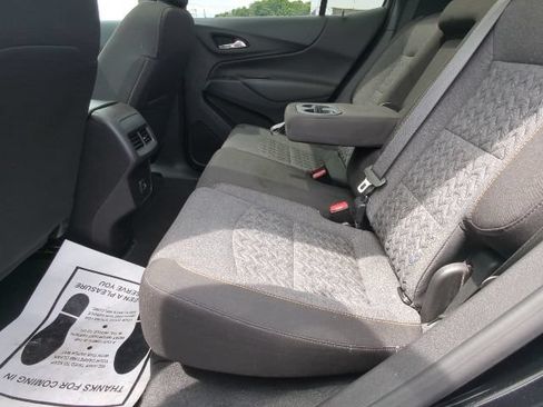 Used 2024 Chevrolet Equinox LT FWD image 24