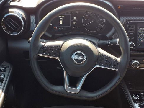 Used 2024 Nissan Kicks SV FWD image 21