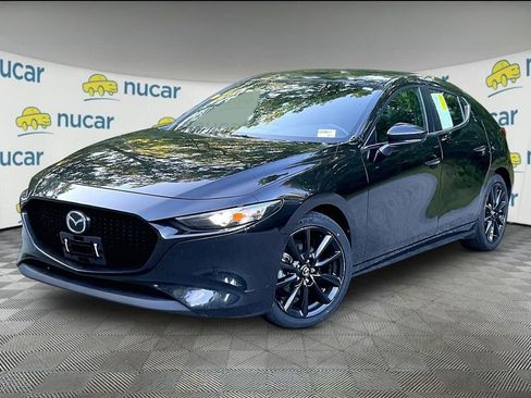 Used 2024 MAZDA MAZDA3 s FWD image 3