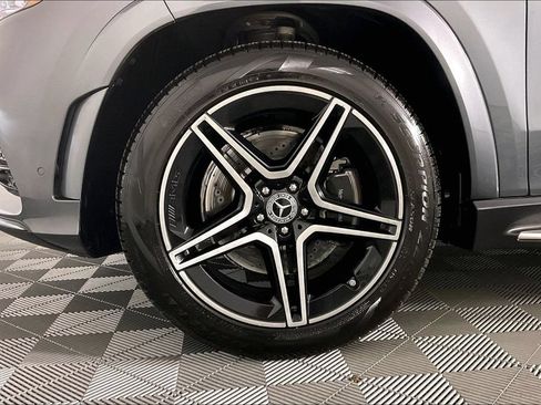 Certified 2023 Mercedes-Benz GLS 450 4MATIC image 8