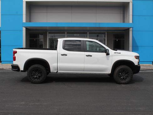 New 2026 Chevrolet Silverado 1500 ZR2 AWD/4WD image 3
