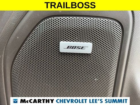 Used 2022 Chevrolet Silverado 1500 LT Trail Boss w/ Convenience Package II AWD/4WD image 24