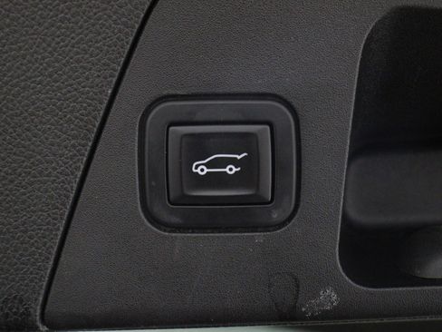 Used 2017 Buick Envision Essence image 23