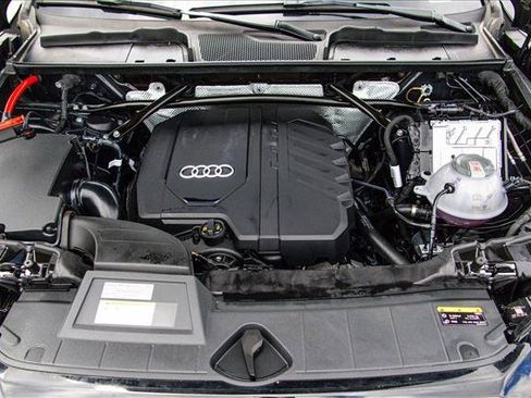 Used 2025 Audi Q5 2.0T Premium Plus w/ Premium Plus Package AWD/4WD image 27