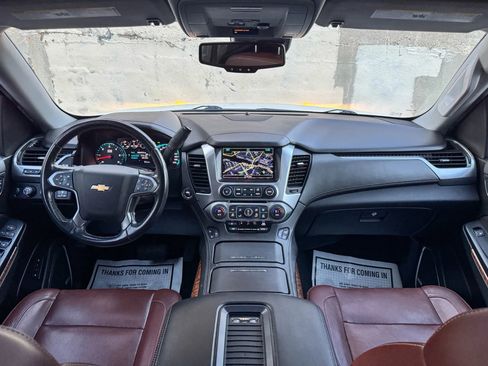 Used 2020 Chevrolet Suburban Premier w/ Premier Plus Edition image 31