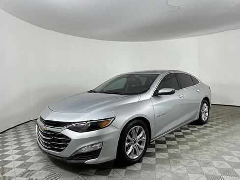 Used 2019 Chevrolet Malibu LT FWD image 1