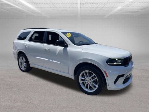 Used 2024 Dodge Durango GT AWD/4WD image 4