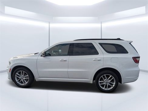Used 2023 Dodge Durango GT image 6