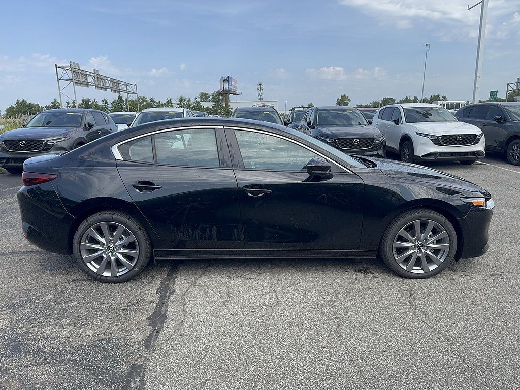 New 2026 MAZDA MAZDA3 2.5 S Sedan w/ Preferred Pkg FWD image 4