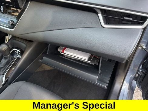 Used 2023 Toyota Corolla LE image 39
