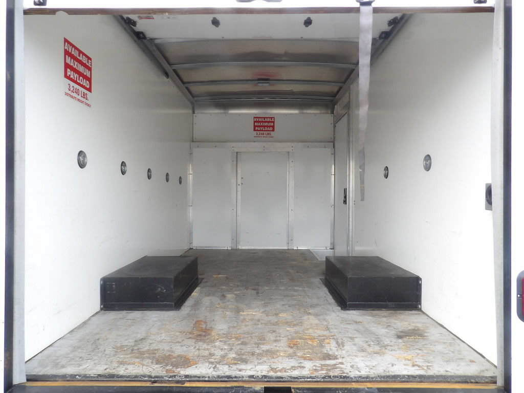 Used 2023 Ford Transit 350 DRW RWD image 36