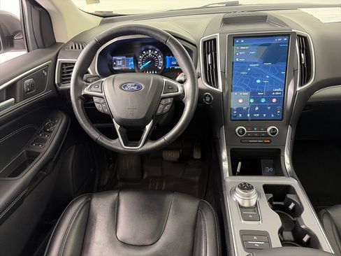 Used 2022 Ford Edge Titanium AWD/4WD image 14
