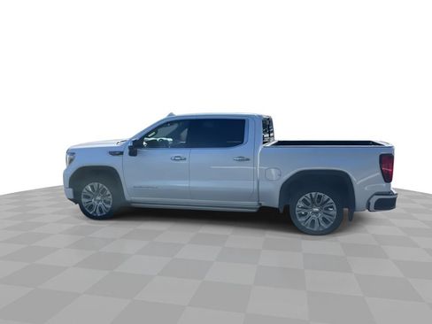 Used 2021 GMC Sierra 1500 Denali w/ Denali Ultimate Package AWD/4WD image 5