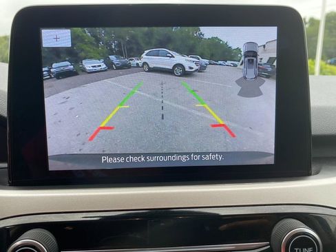 Used 2021 Ford Escape SEL image 23