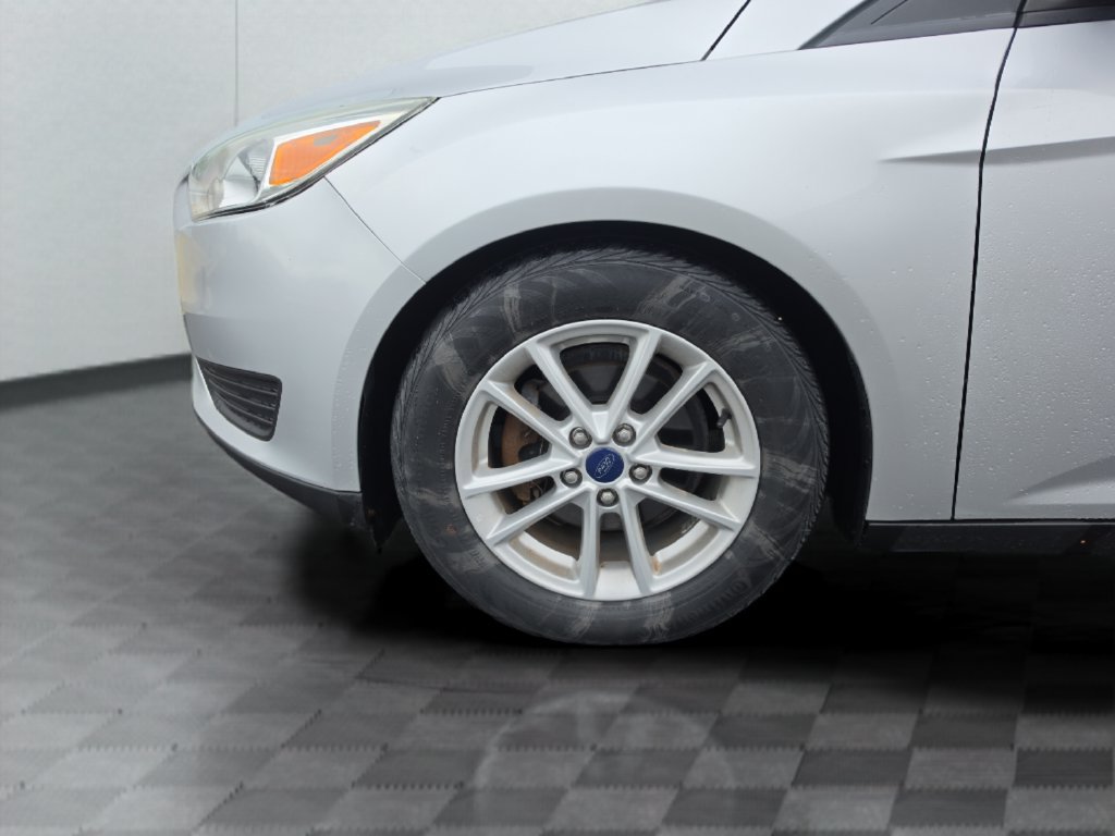 Used 2016 Ford Focus SE FWD image 16