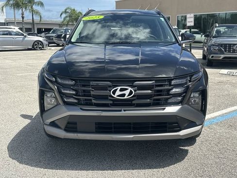Used 2025 Hyundai Tucson SEL AWD/4WD image 3