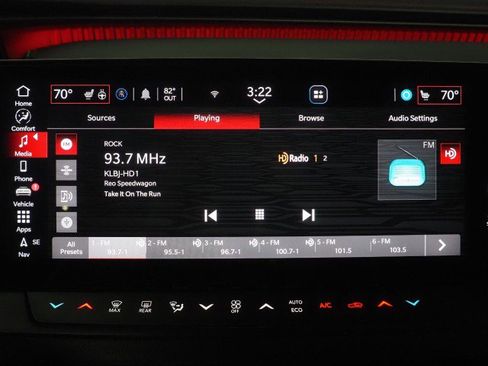 Used 2025 Dodge Charger Daytona Scat Pack w/ Track Pack image 47