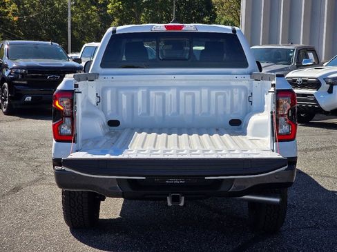New 2025 Ford Ranger Lariat w/ FX4 Off-Road Package image 25