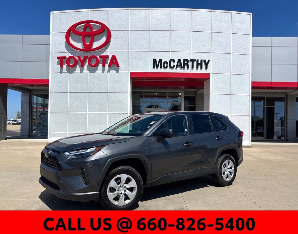 Used 2025 Toyota RAV4 LE AWD/4WD image 1