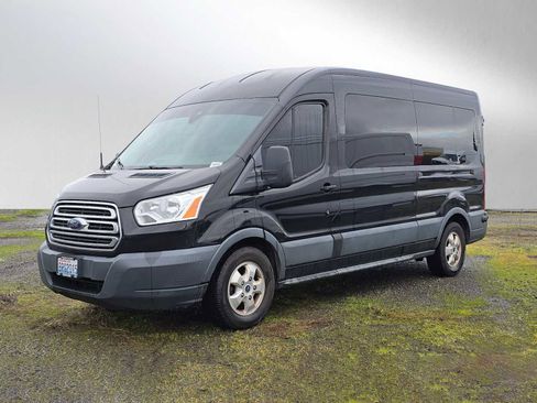 Used 2018 Ford Transit 350 XLT image 7