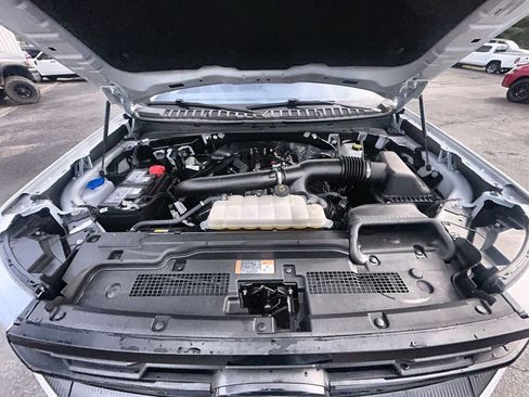 Used 2025 Ford Expedition Active image 33