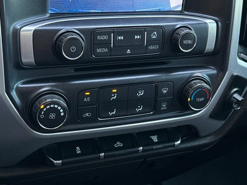 Used 2015 GMC Sierra 3500 SLE AWD/4WD image 18
