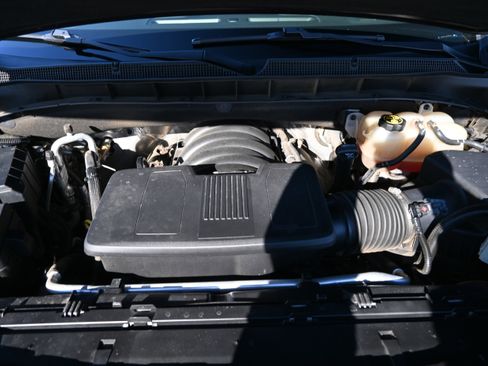 Used 2022 Chevrolet Tahoe Z71 w/ Luxury Package image 35