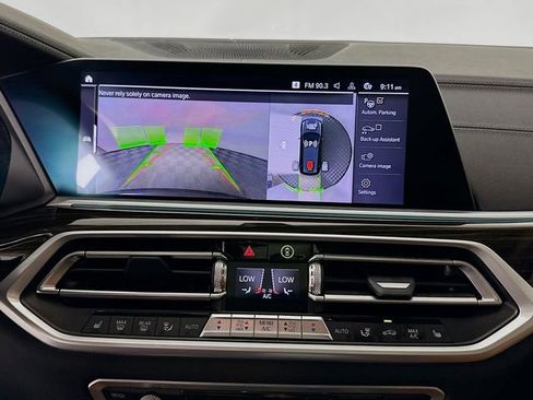 Used 2021 BMW X7 xDrive40i w/ Executive Package AWD/4WD image 14
